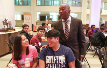 Team Up Houston intros at-risk youth to off-field sports careers